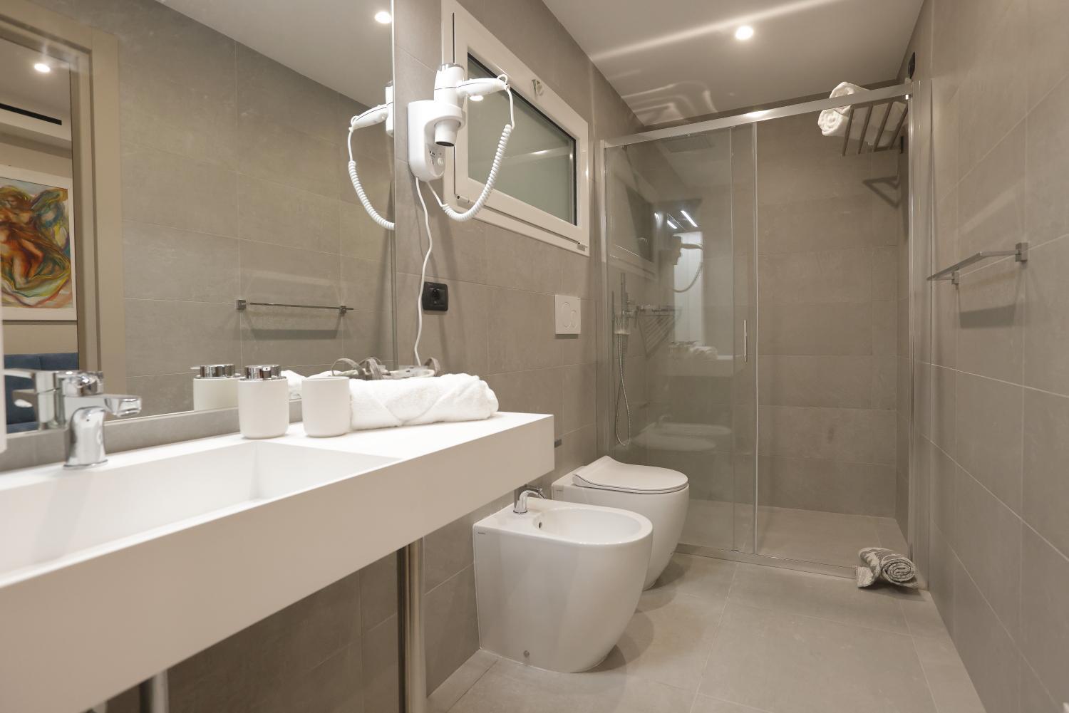Marina B&B Adults Only Sestri Levante Phòng bức ảnh